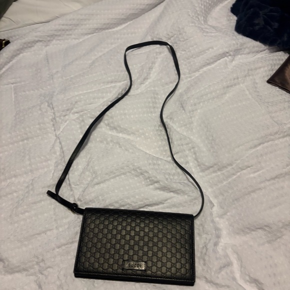 Authentic Gucci Embossed Black wallet on a chain. - Picture 4 of 6